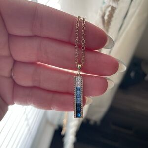 NWT Vince Camuto Blue and Gold Pendant Necklace